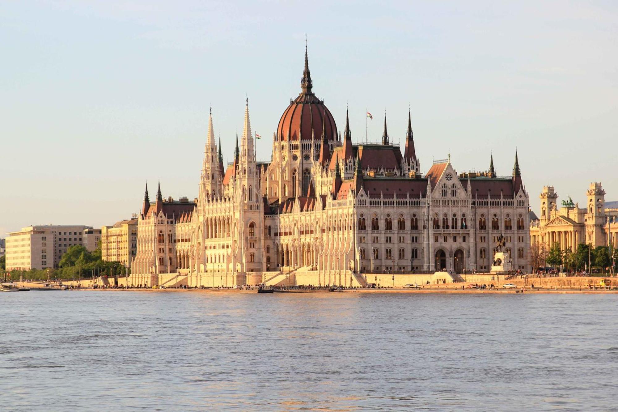 Urania Apartment Budapeste Exterior foto